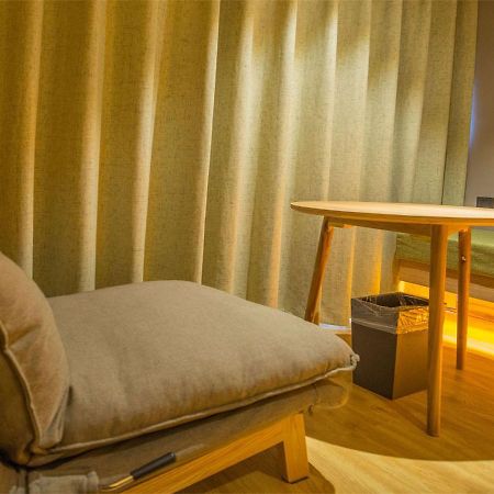 Qiu Guo Hotel Hua Mao Chaoyang  Εξωτερικό φωτογραφία