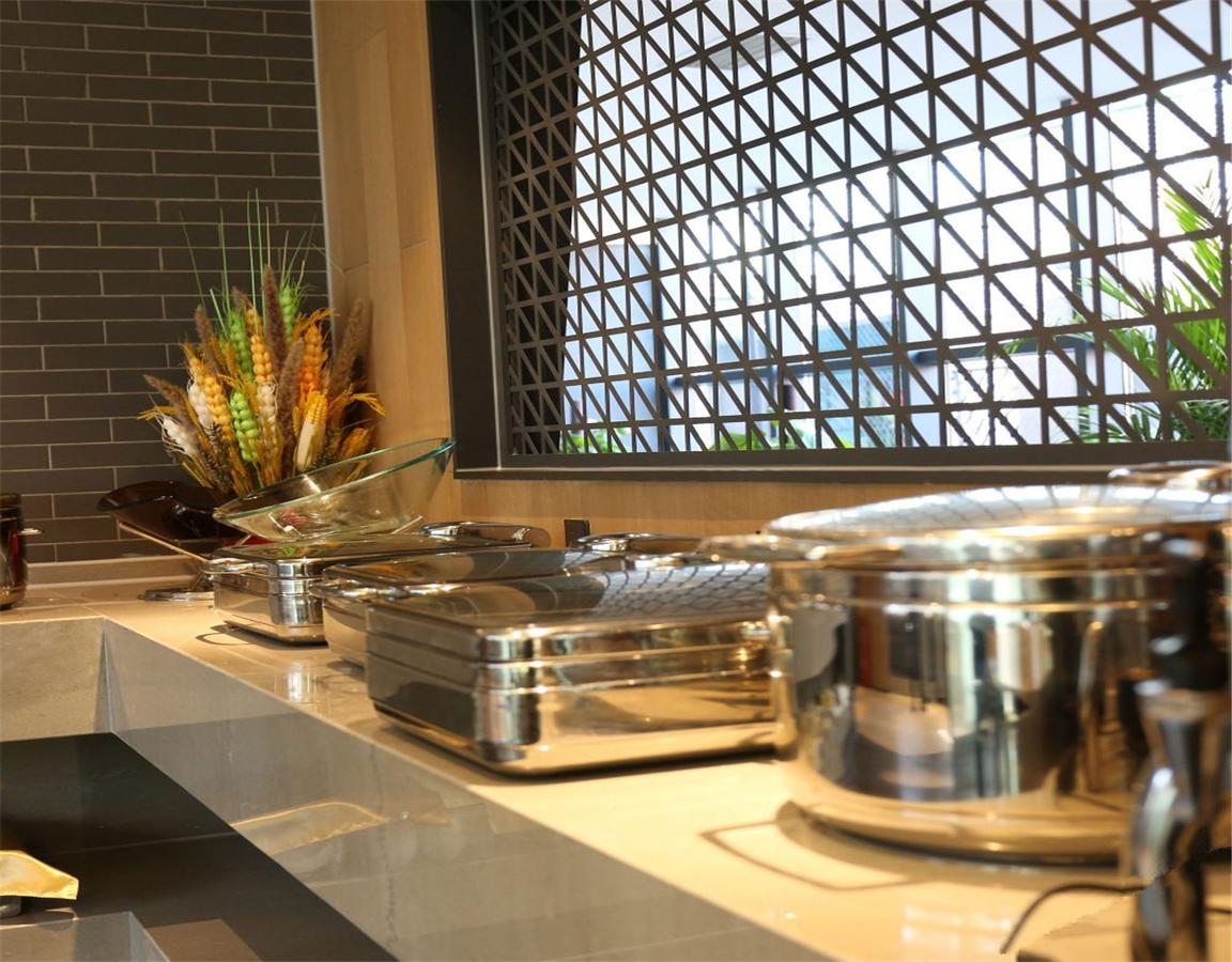 Qiu Guo Hotel Hua Mao Chaoyang  Εξωτερικό φωτογραφία